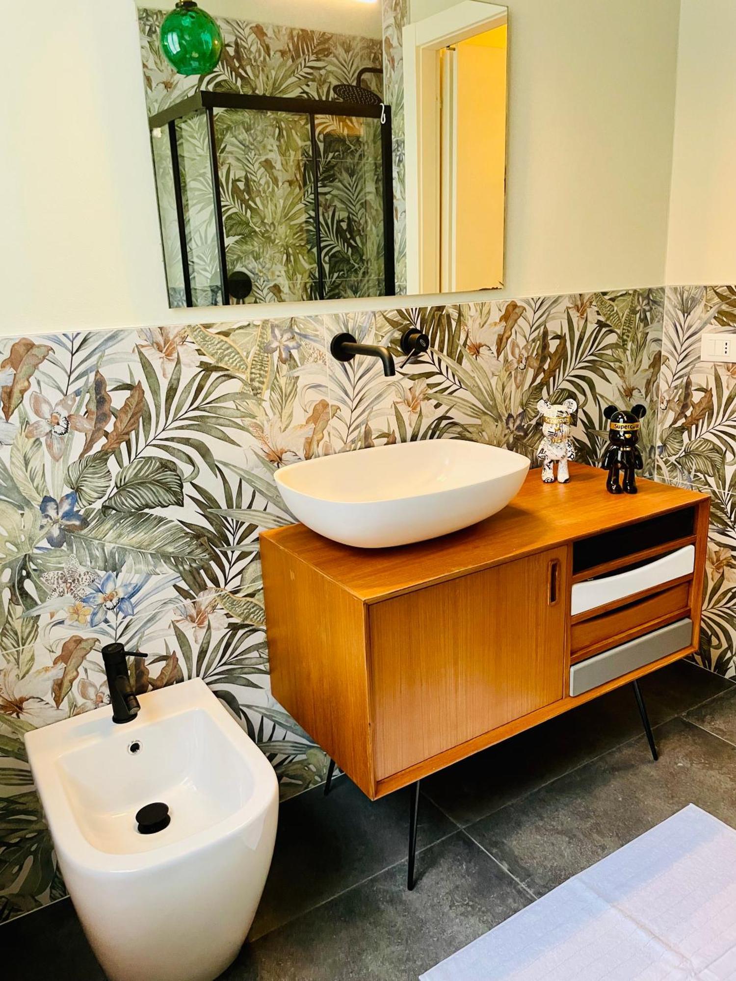 Appartamento 33 Borgo Ticino Lux Free Parking & Private Garden Pavia Esterno foto